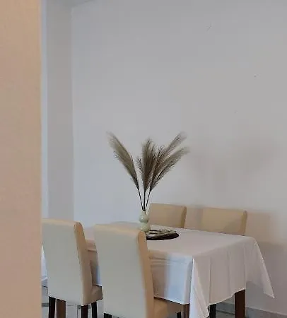 公寓 Marin - 扎达尔