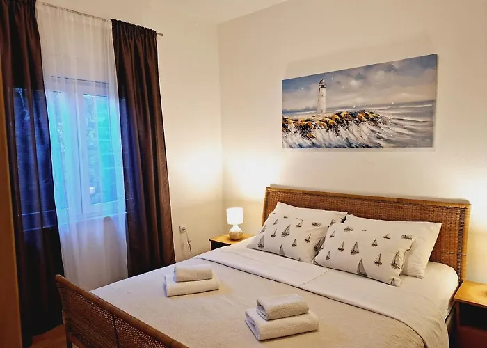 Διαμέρισμα Marin - *