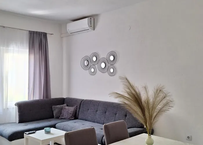 Marin - * Ζαντάρ