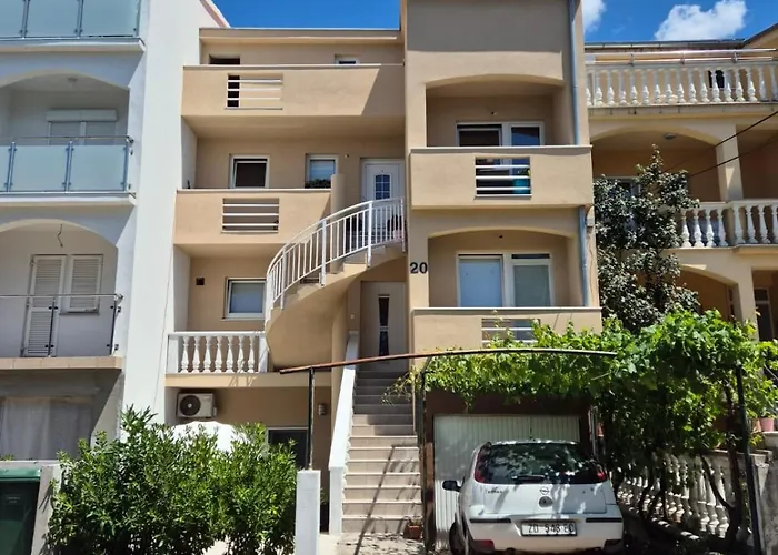 Marin - Διαμέρισμα Ζαντάρ